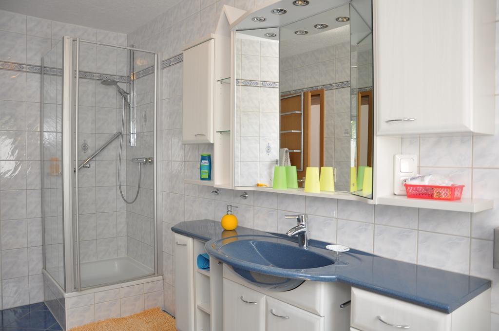 Hotel Haus Orchideental Jena Pokoj fotografie